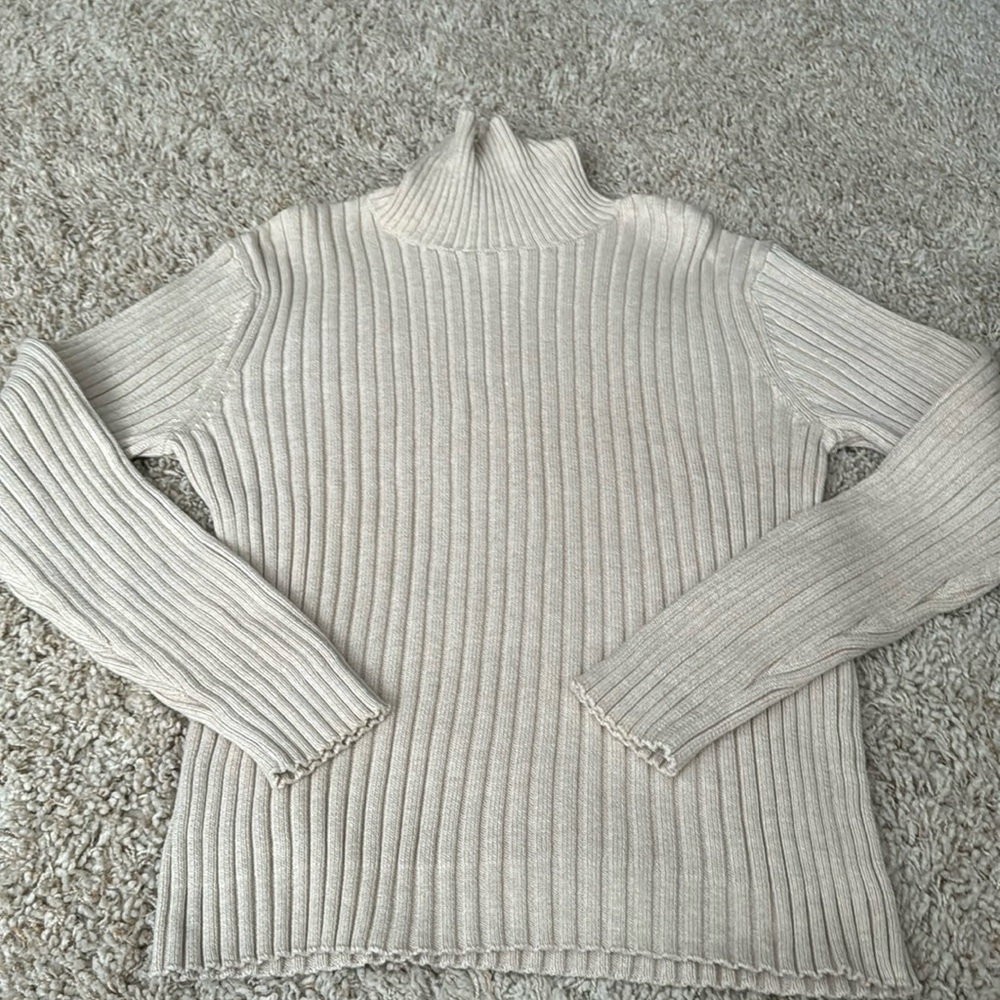 Men’s Old Navy Beige Sweater Size Large